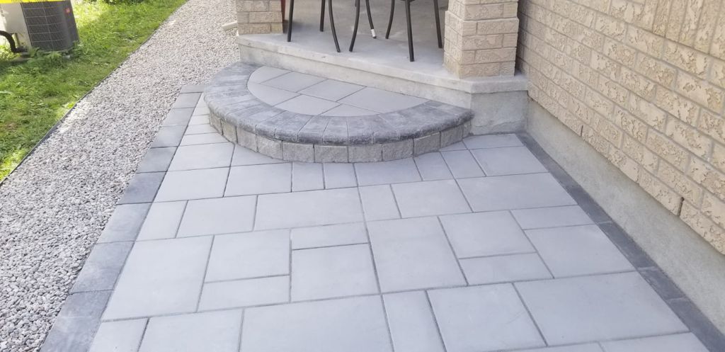 2 Queens Home Services Image